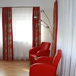 Boarding House Holledau Schweitenkirchen