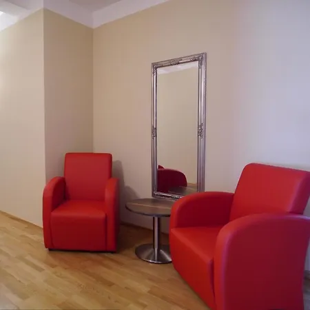 Boarding House Holledau Hotell Schweitenkirchen