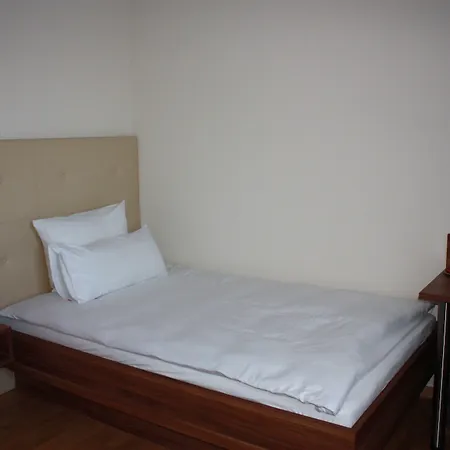 Hotel Boarding House Holledau