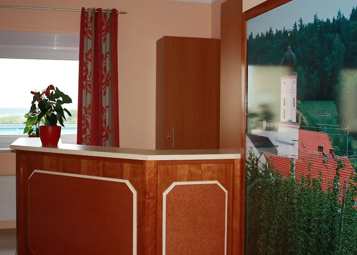 Boarding House Holledau 3*