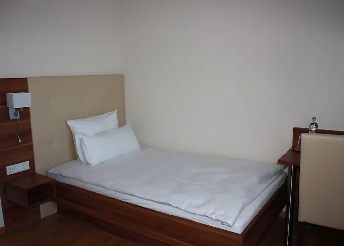 Hotel Boarding House Holledau