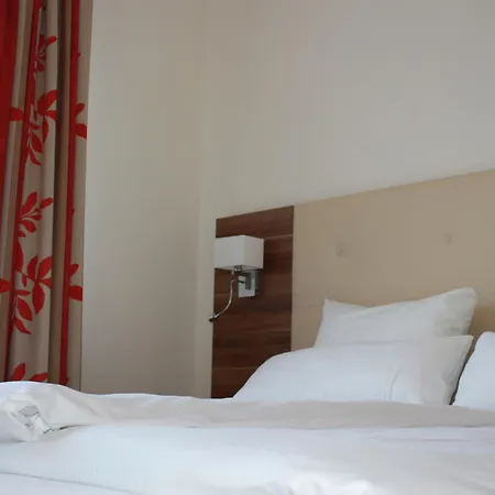 Hotel Boarding House Holledau